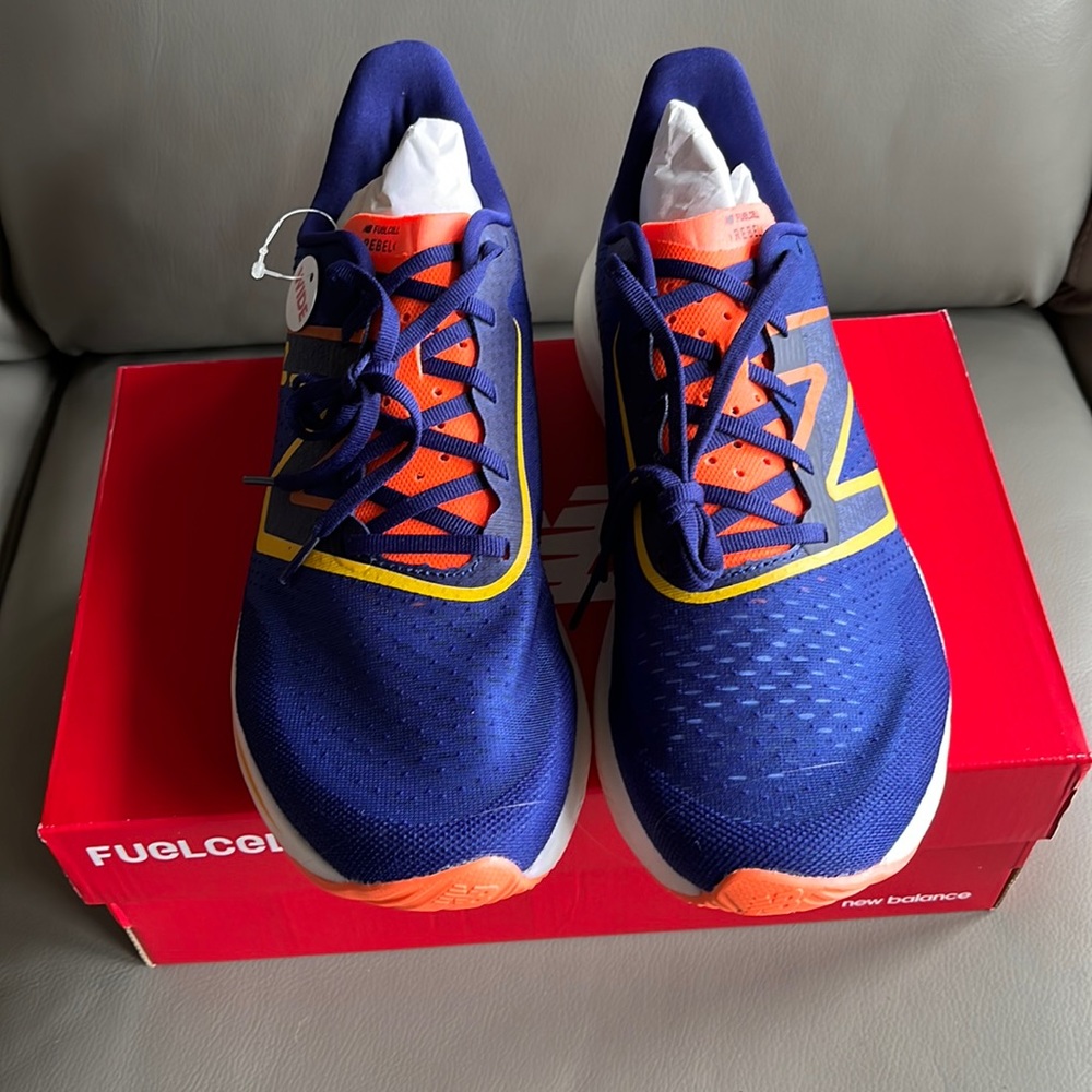 Men's New Balance Fuelcell Rebel v3 Running Shoe size 10 1/2 2E wide